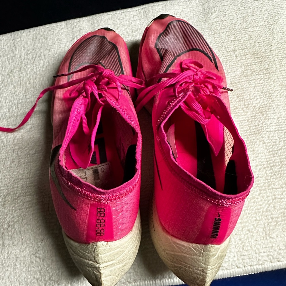 Hot pink Nike Vaporfly’s